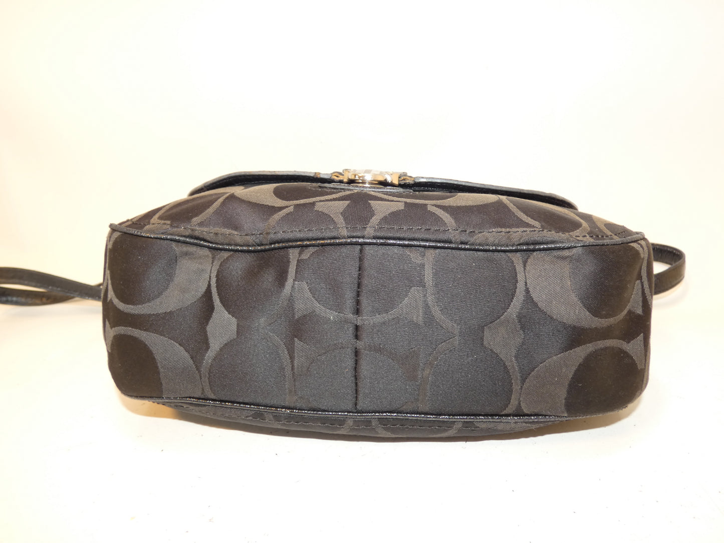 COACH 2-way Signature Canvas Black Shoulder Bag