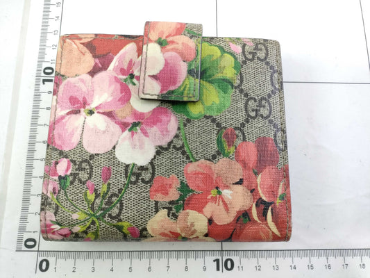 GUCCI GUCCI Wallet GG Blooms GG Supreme 410071・1147 Box・Dust Bag Wallet