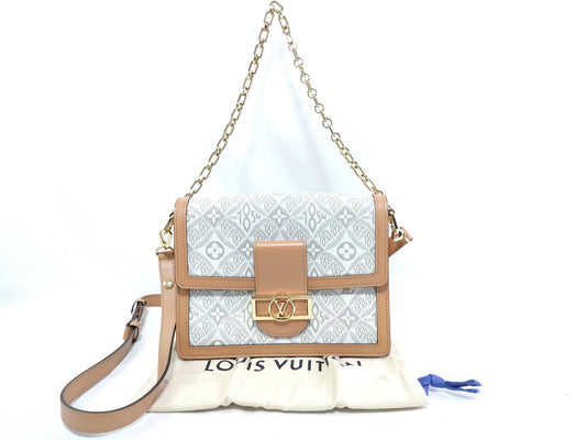 LOUIS VUITTON LV Louis Vuitton Dauphine MM Monogram Reverse M59483 RFID Enabled Handbag