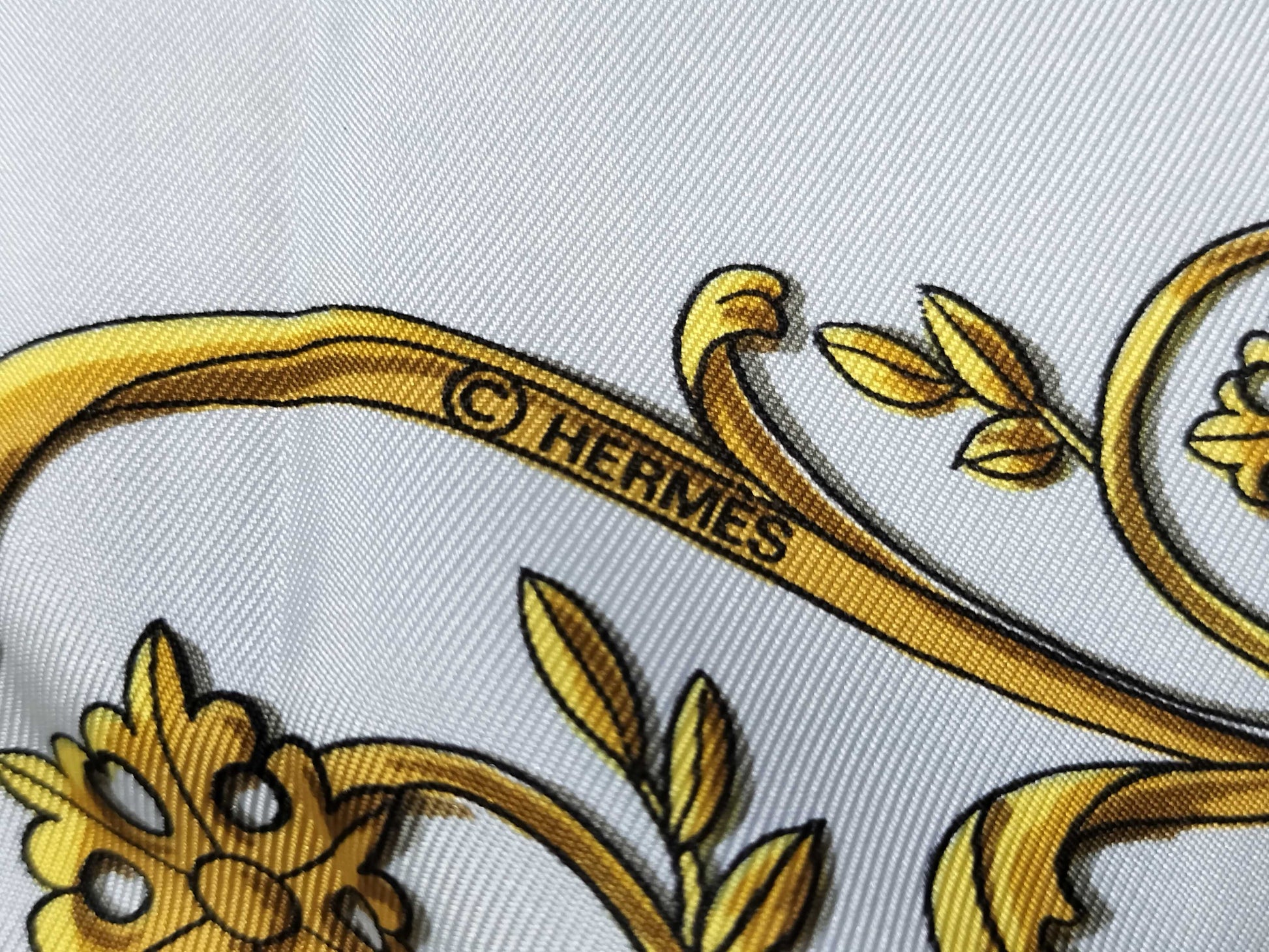 HERMES Carre Hermes Scarf White Scarf