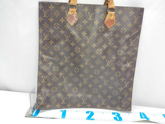 LOUIS VUITTON Monogram LV Sack Pla Tote Bag