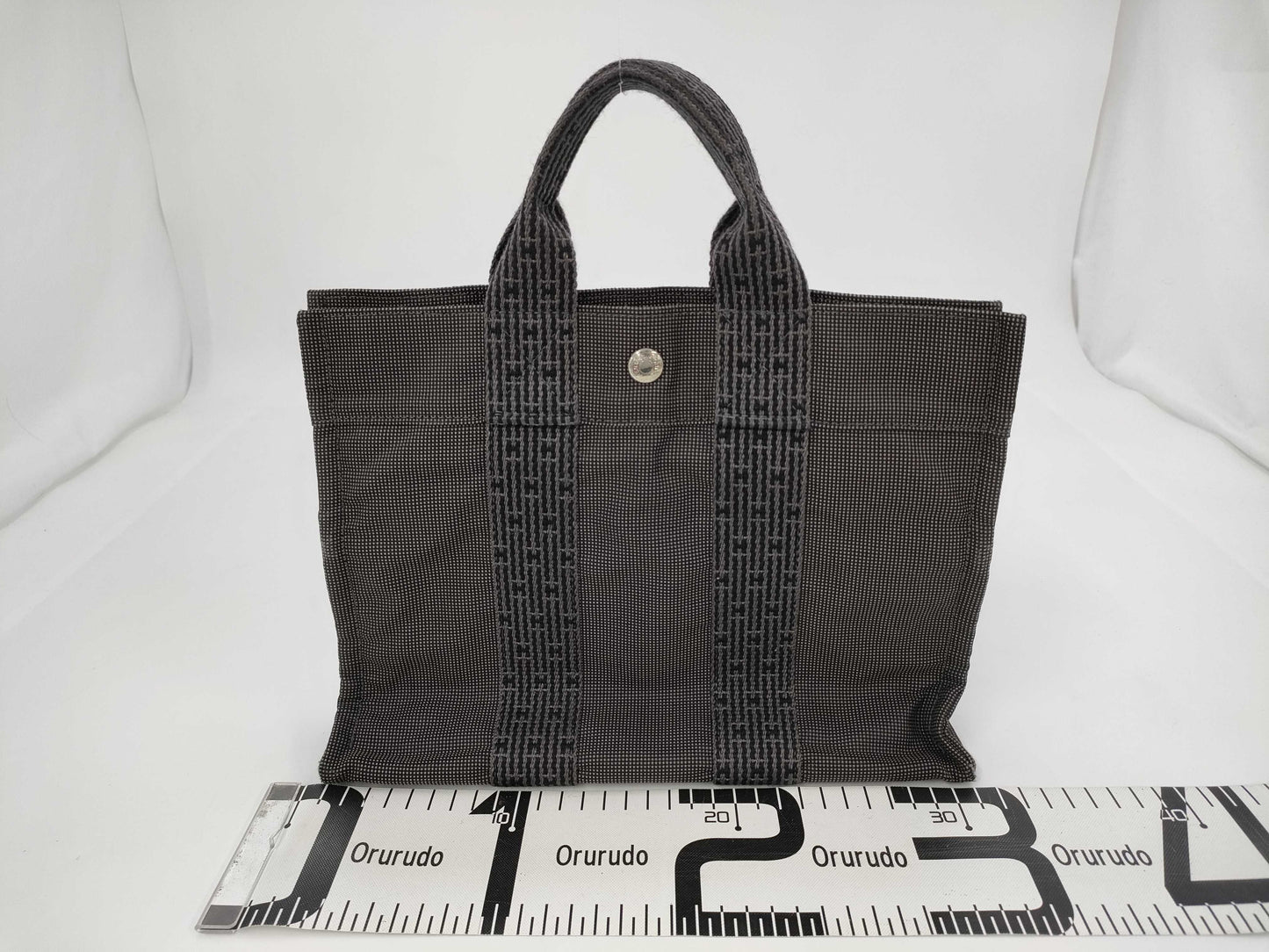 HERMES Yale PM Handbag