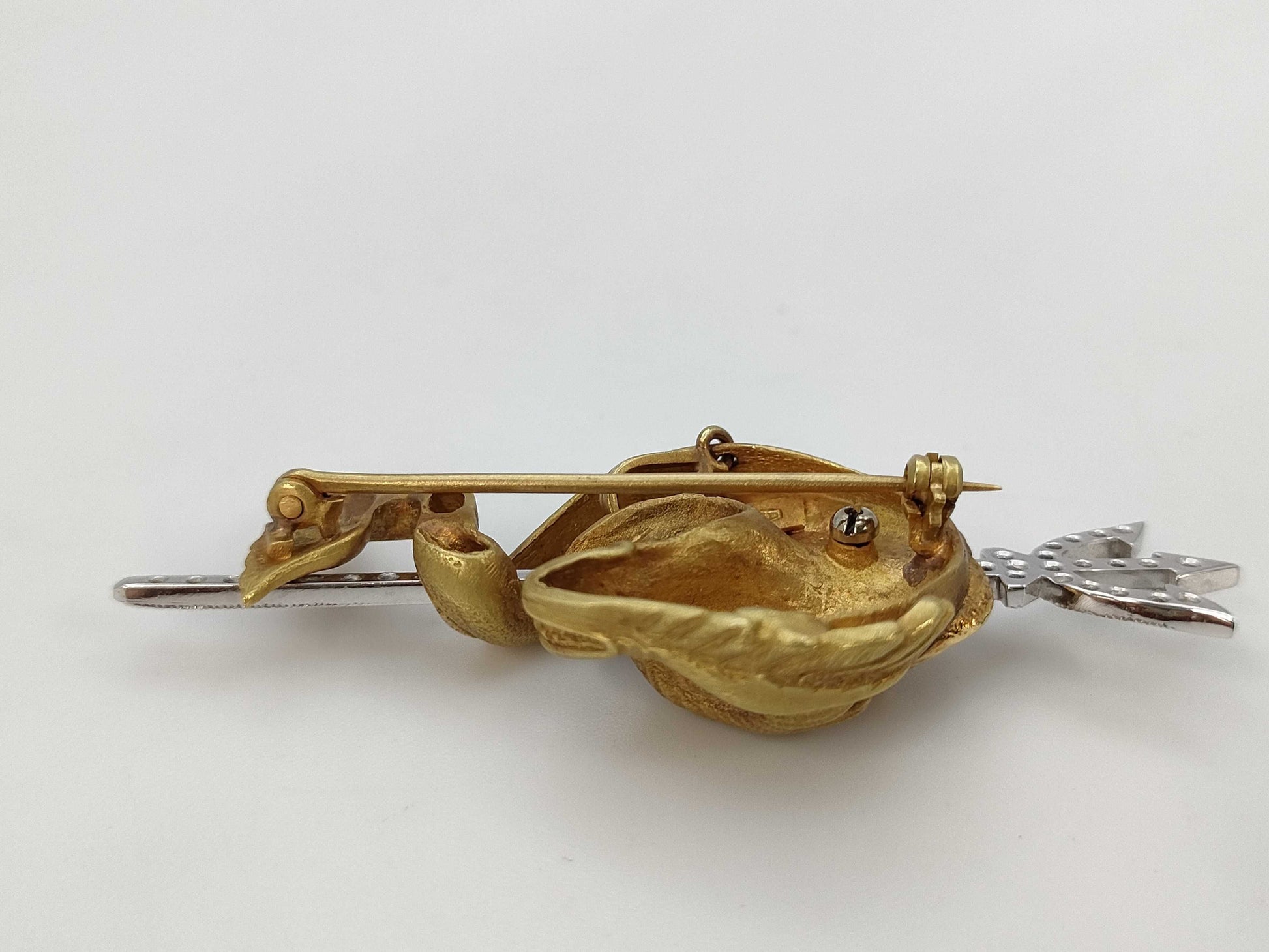 Diamond 750 18.1g Brooch
