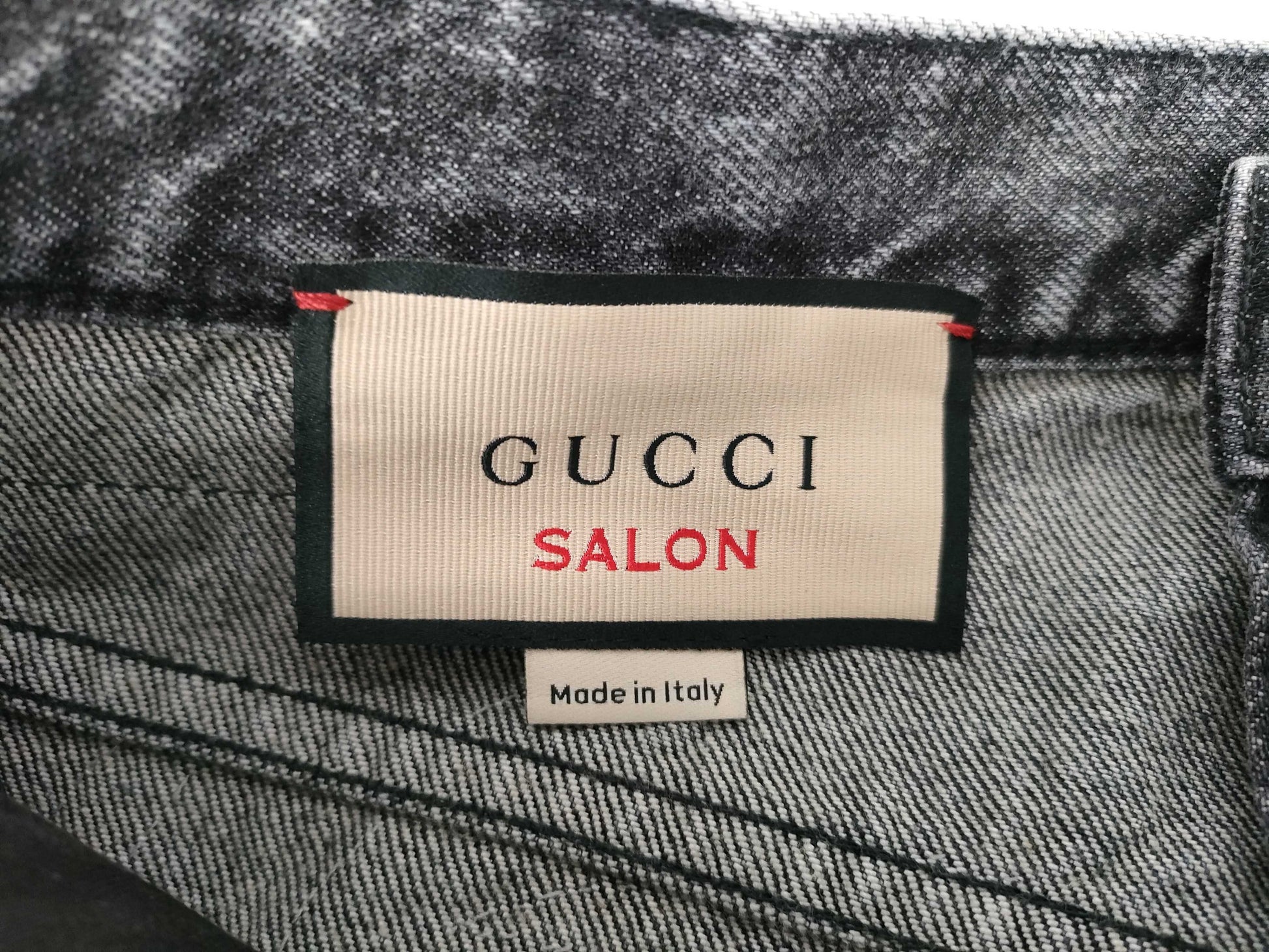 GUCCI Embroidered Denim Pants, Regular Price: 1.6 million yen, 24-inch Pants