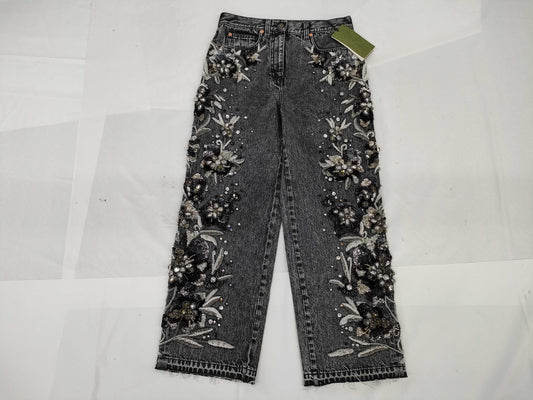GUCCI Embroidered Denim Pants, Regular Price: 1.6 million yen, 24-inch Pants