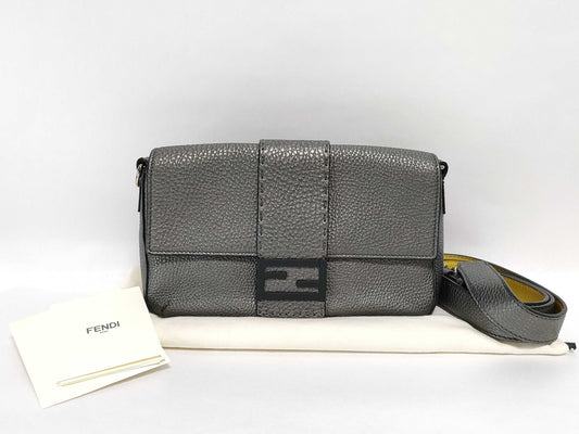 FENDI Mamma FENDI Waist Pouch Mamma Bucket/Selleria Waist Bag