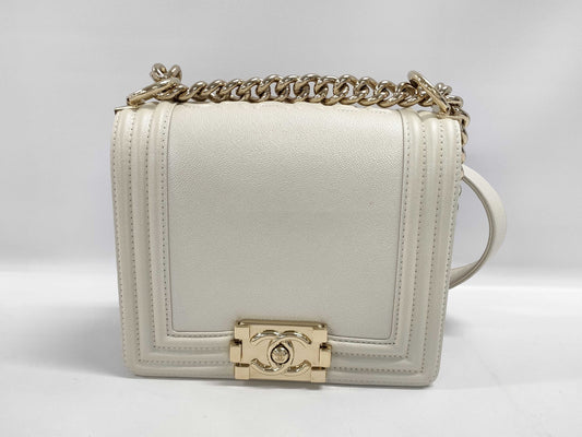 CHANEL CHANEL Boy Shoulder Bag Metallic White Caviar Skin Shoulder Bag