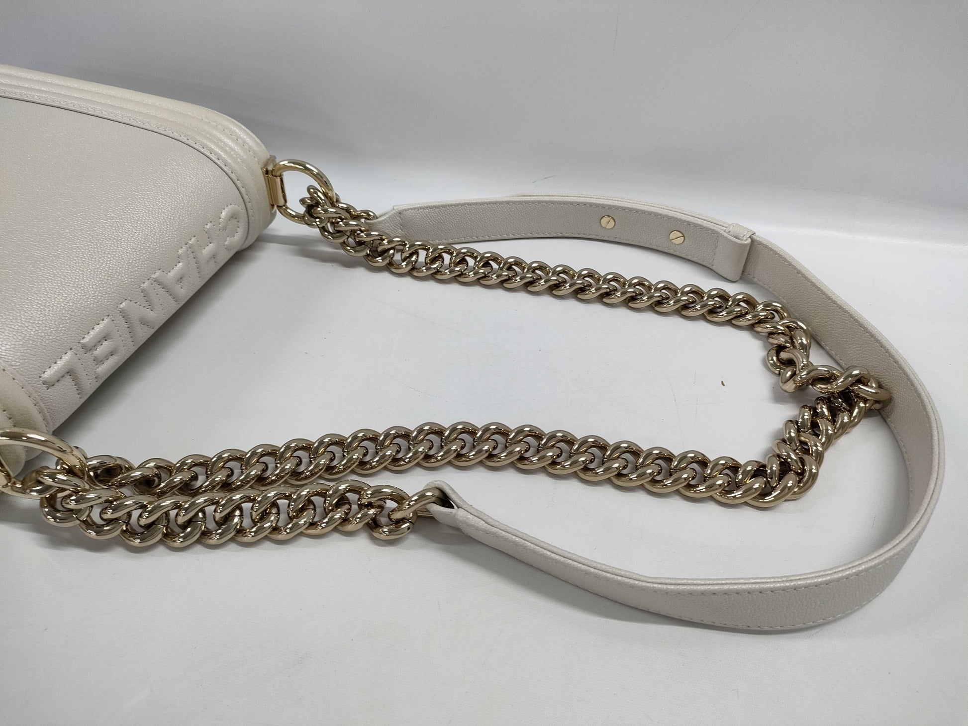 CHANEL CHANEL Boy Shoulder Bag Metallic White Caviar Skin Shoulder Bag