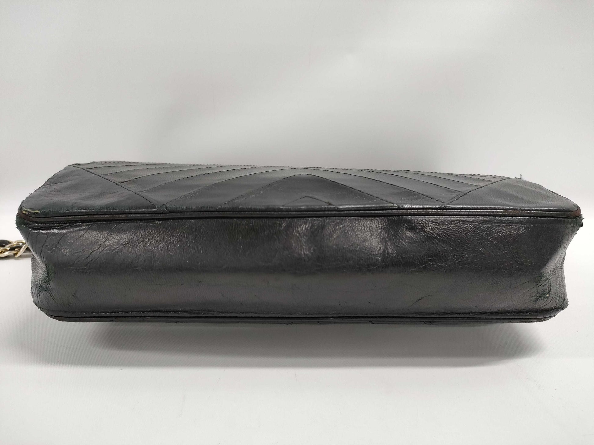CHANEL CHANEL Shoulder Bag V Stitch Lambskin Bushlock Shoulder Bag