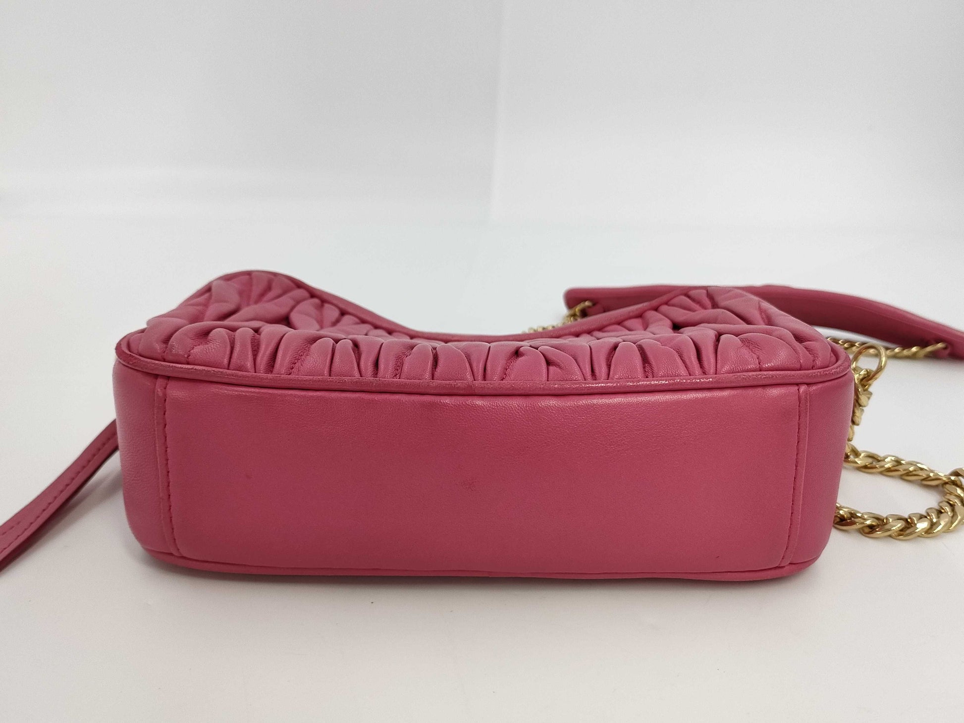 Miu Miu Miu Matelasse Shoulder Bag