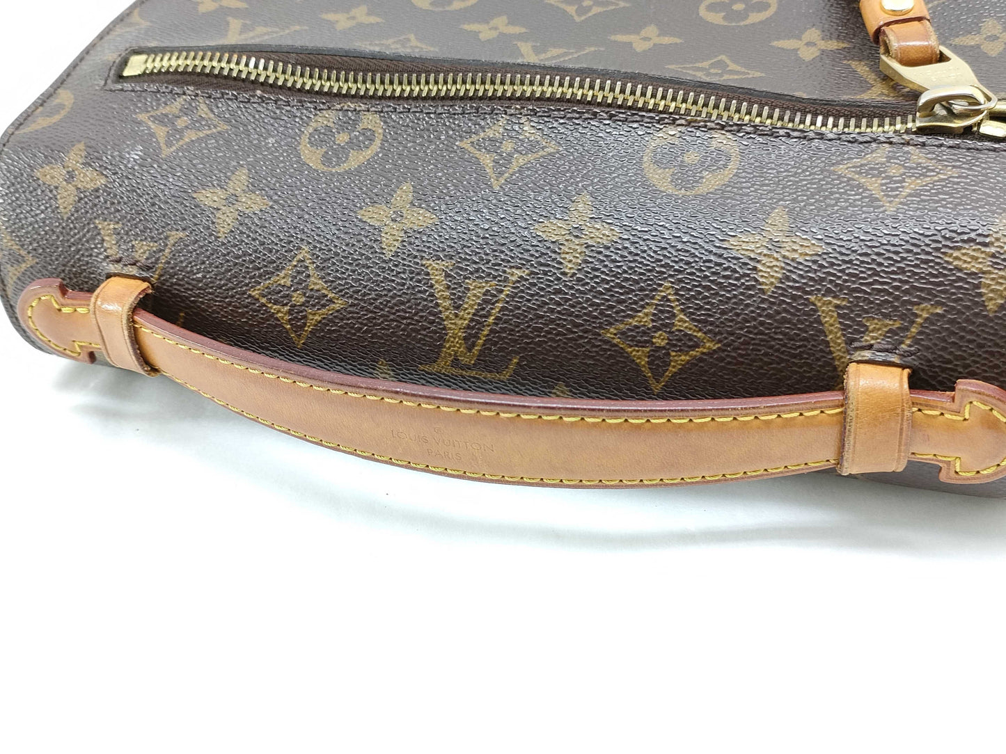 LOUIS VUITTON Monogram Pochette Metis Handbag