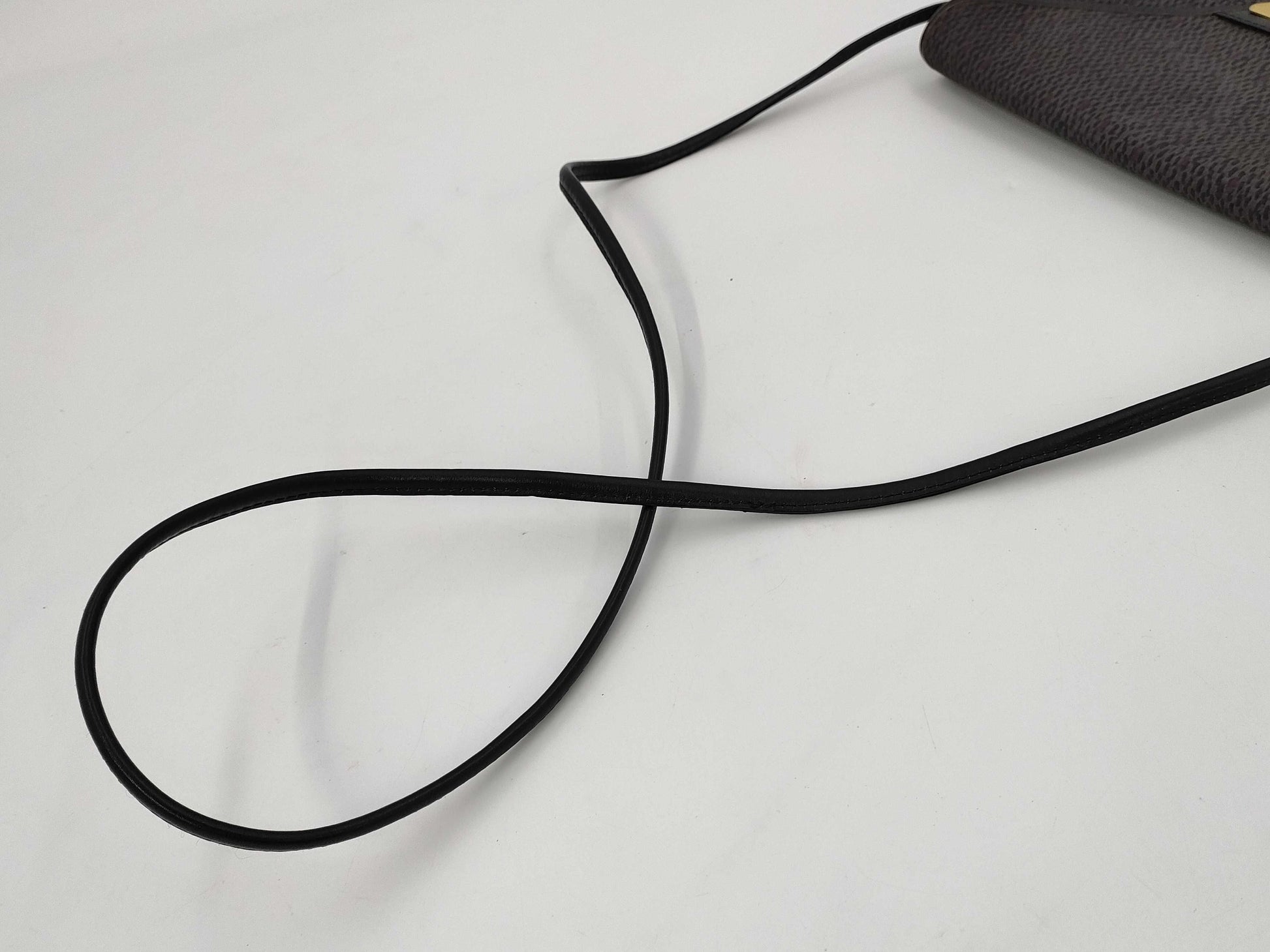 Yves Saint Laurent Bag Shoulder Bag YSL Shoulder Bag