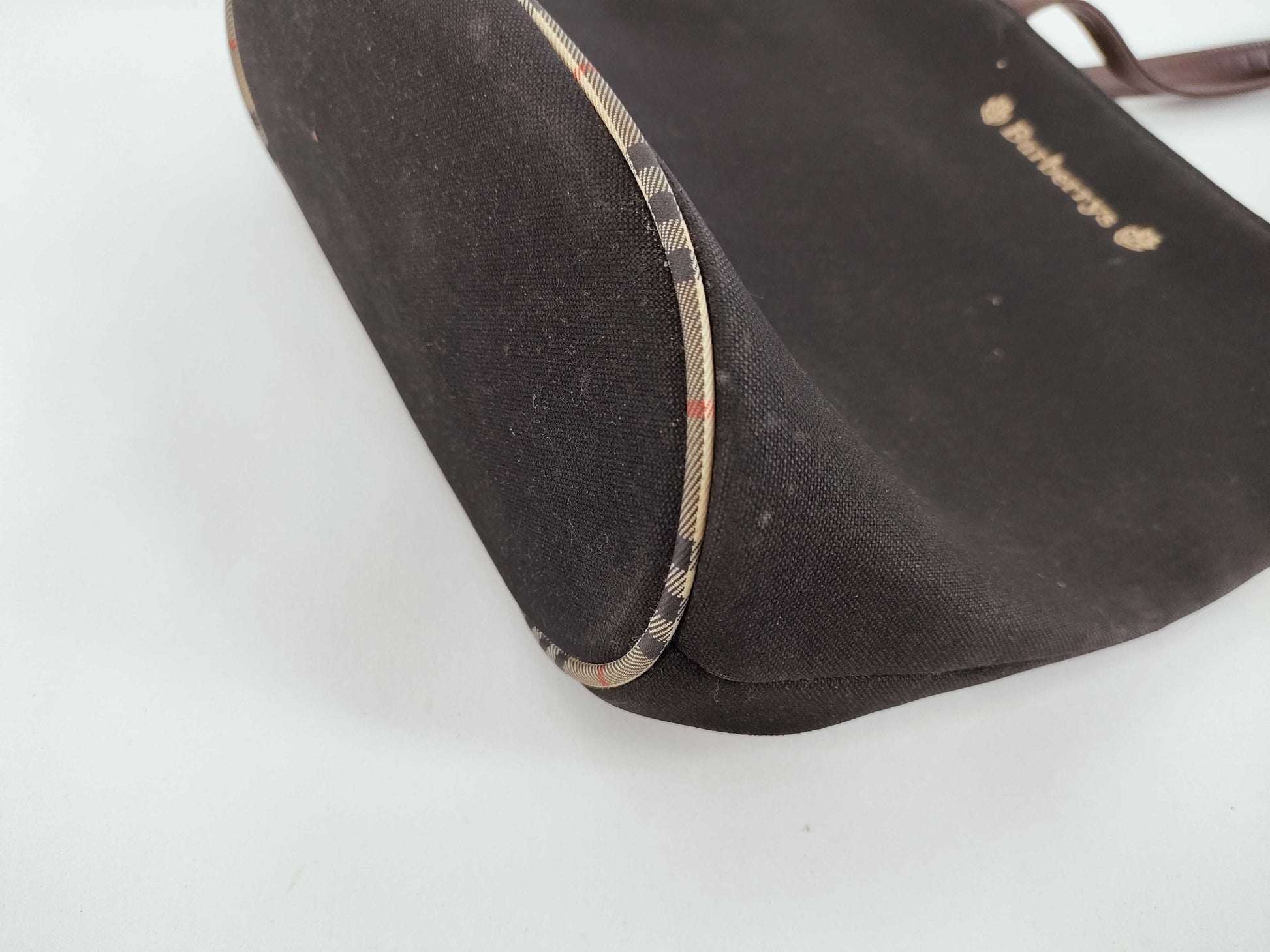 BURBERRY Bucket Handbag
