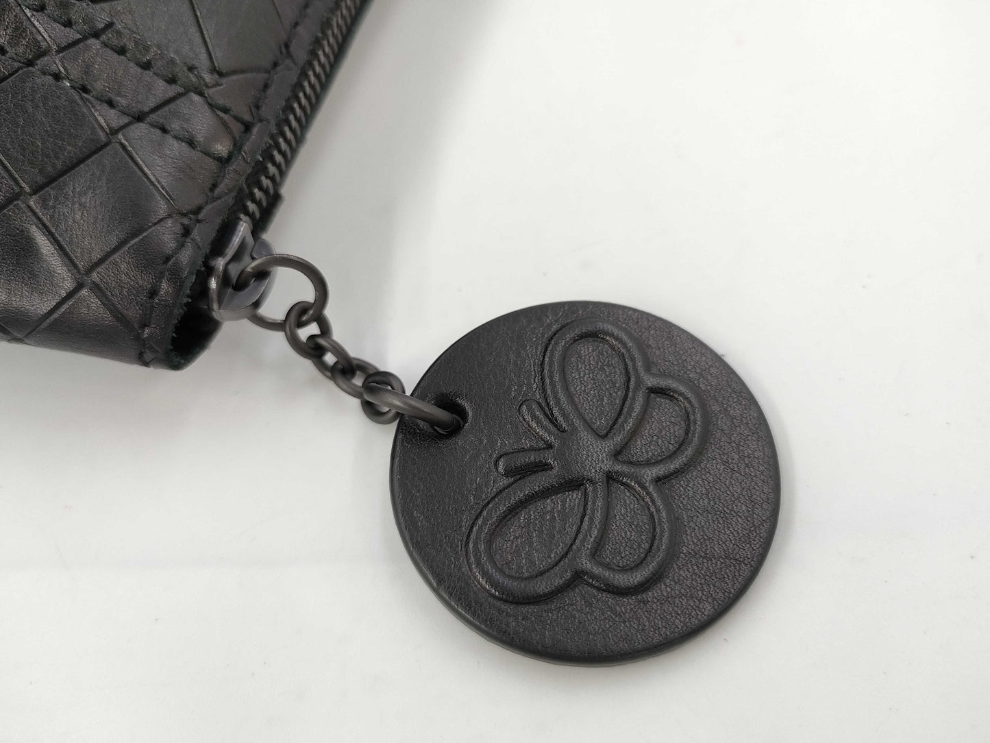 BOTTEGA VENETA Bottega Intrecciato Pouch Black Pouch