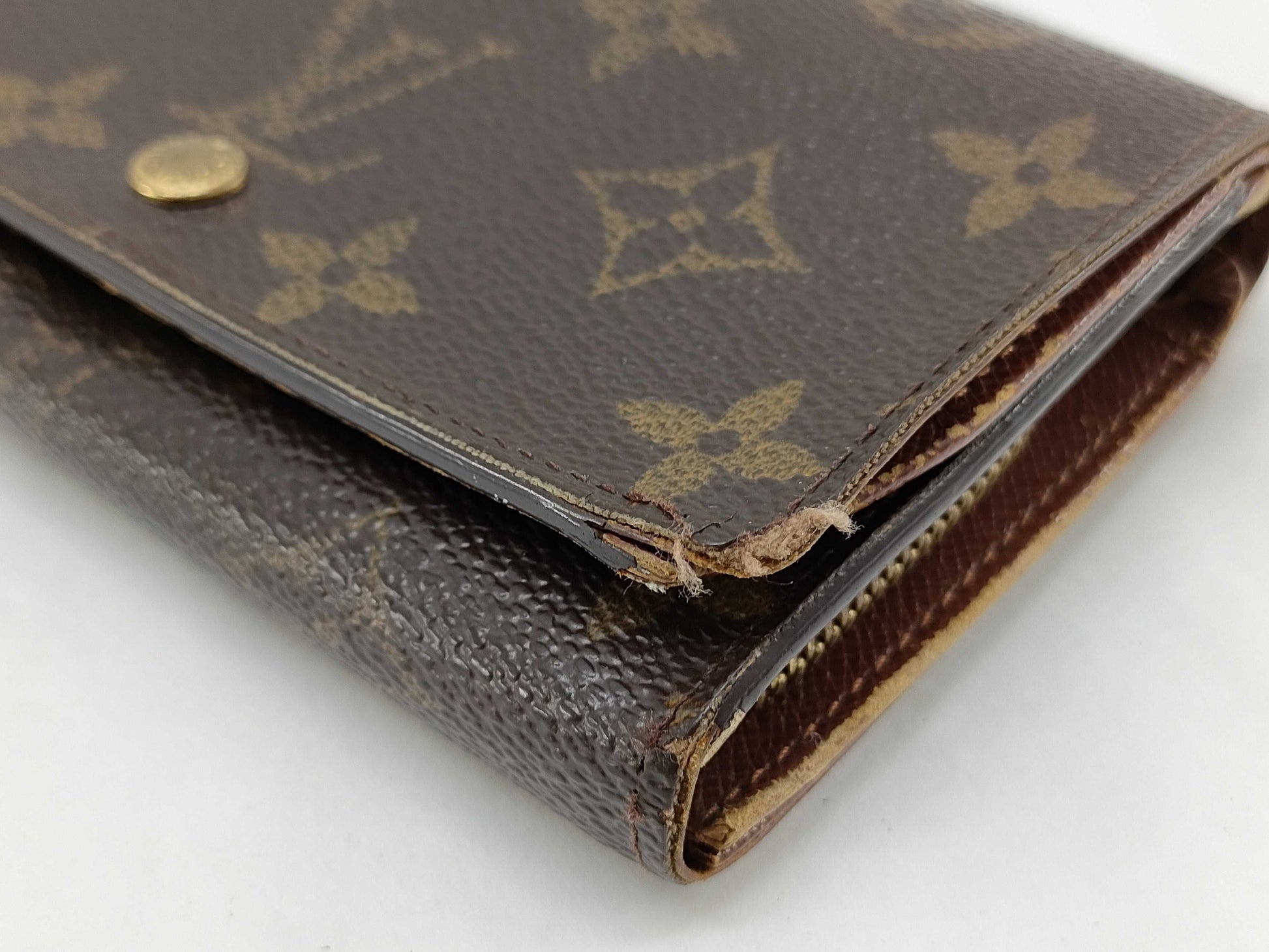 LOUIS VUITTON Monogram Louis Vuitton Wallet Porte Monnaie-Vieux-Tresor M61730/CT1001 Wallet