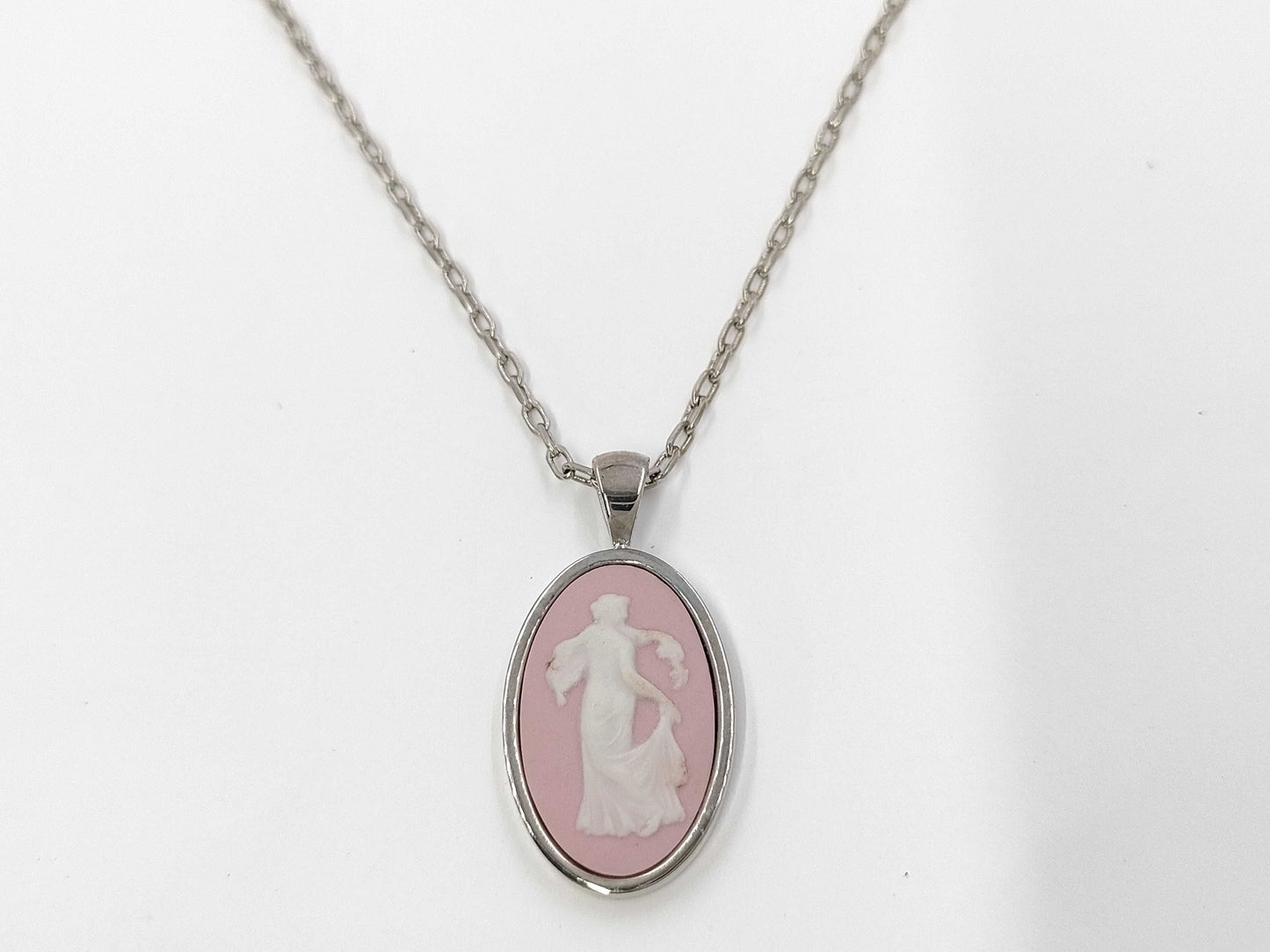 WEDGWOOD Cameo Necklace Necklace