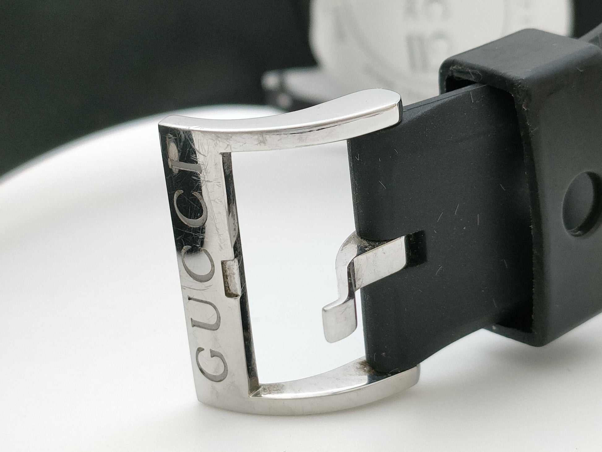 GUCCI 137.1 18271865 Quartz Men's Watch