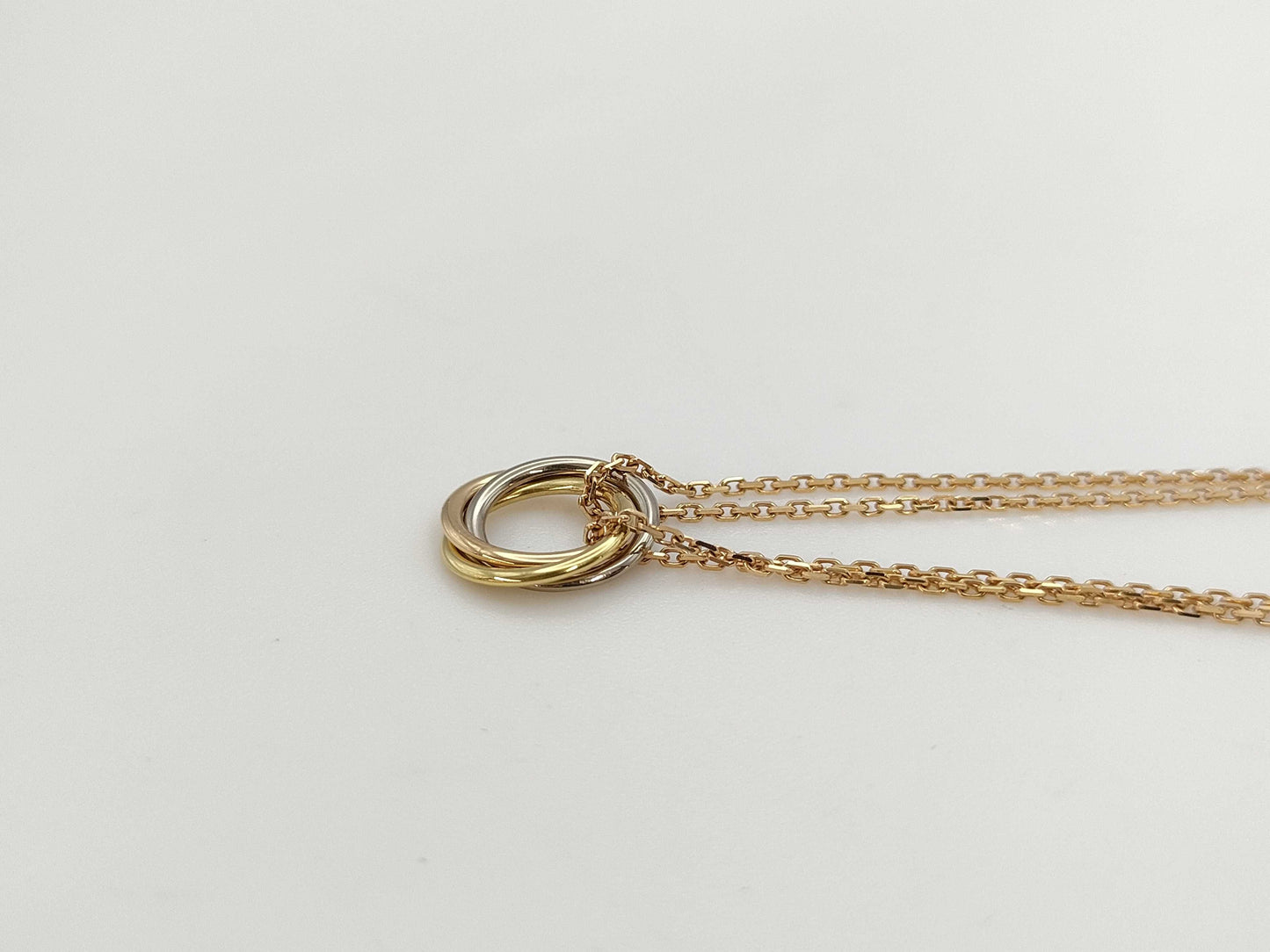 Cartier Sweet Trinity 750 3.9g Necklace