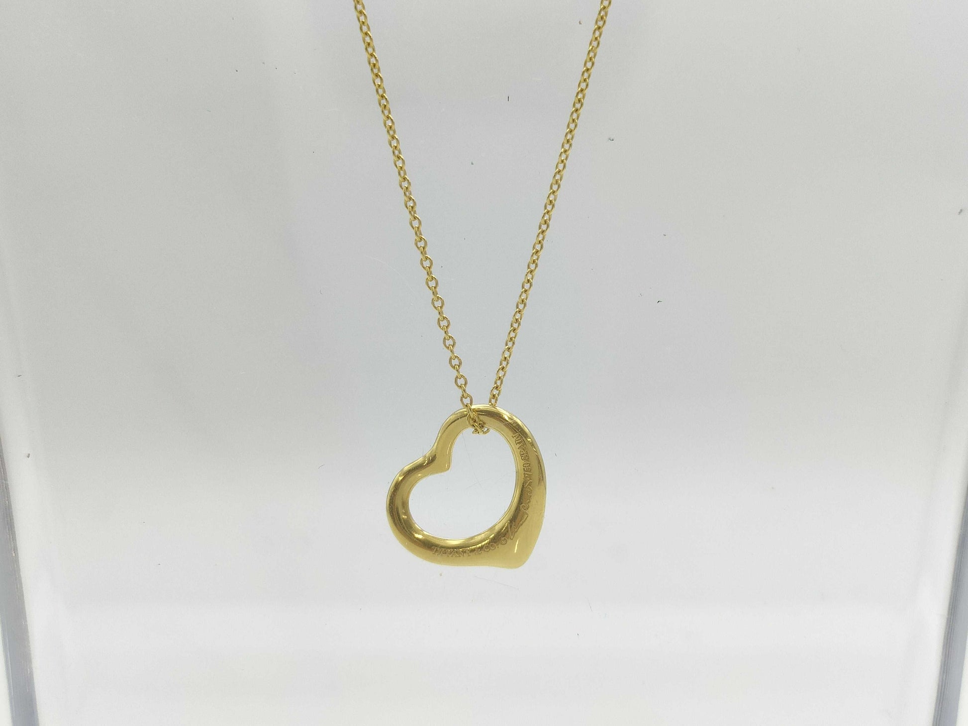 Tiffany&Co. Open Heart YG 750 3.7g Necklace