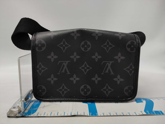 LOUIS VUITTON Bosphore Wearable Wallet M12599 RFID. Accessories: Receipt, Box, Paper Bag, Dust Bag, Shoulder Bag.
