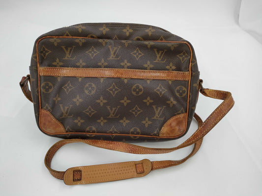 LOUIS VUITTON Louis Vuitton Monogram Trocadero Shoulder Bag