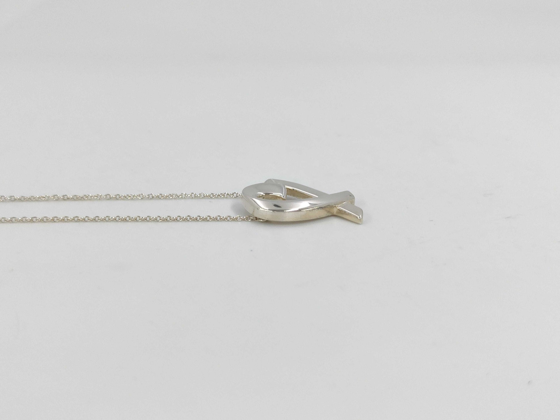 Tiffany&Co. Tiffany Rubbing Heart Necklace Accessories: Box Necklace