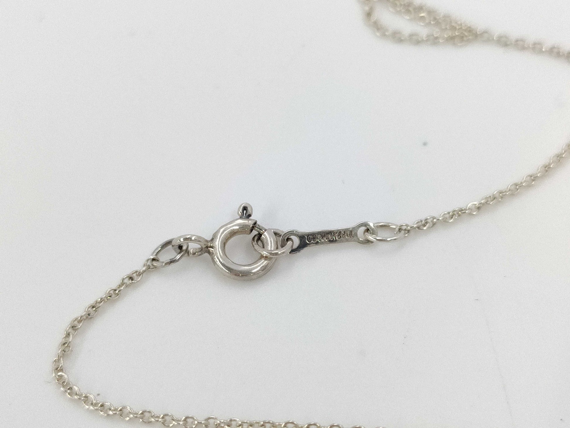 Tiffany&Co. Tiffany Rubbing Heart Necklace Accessories: Box Necklace