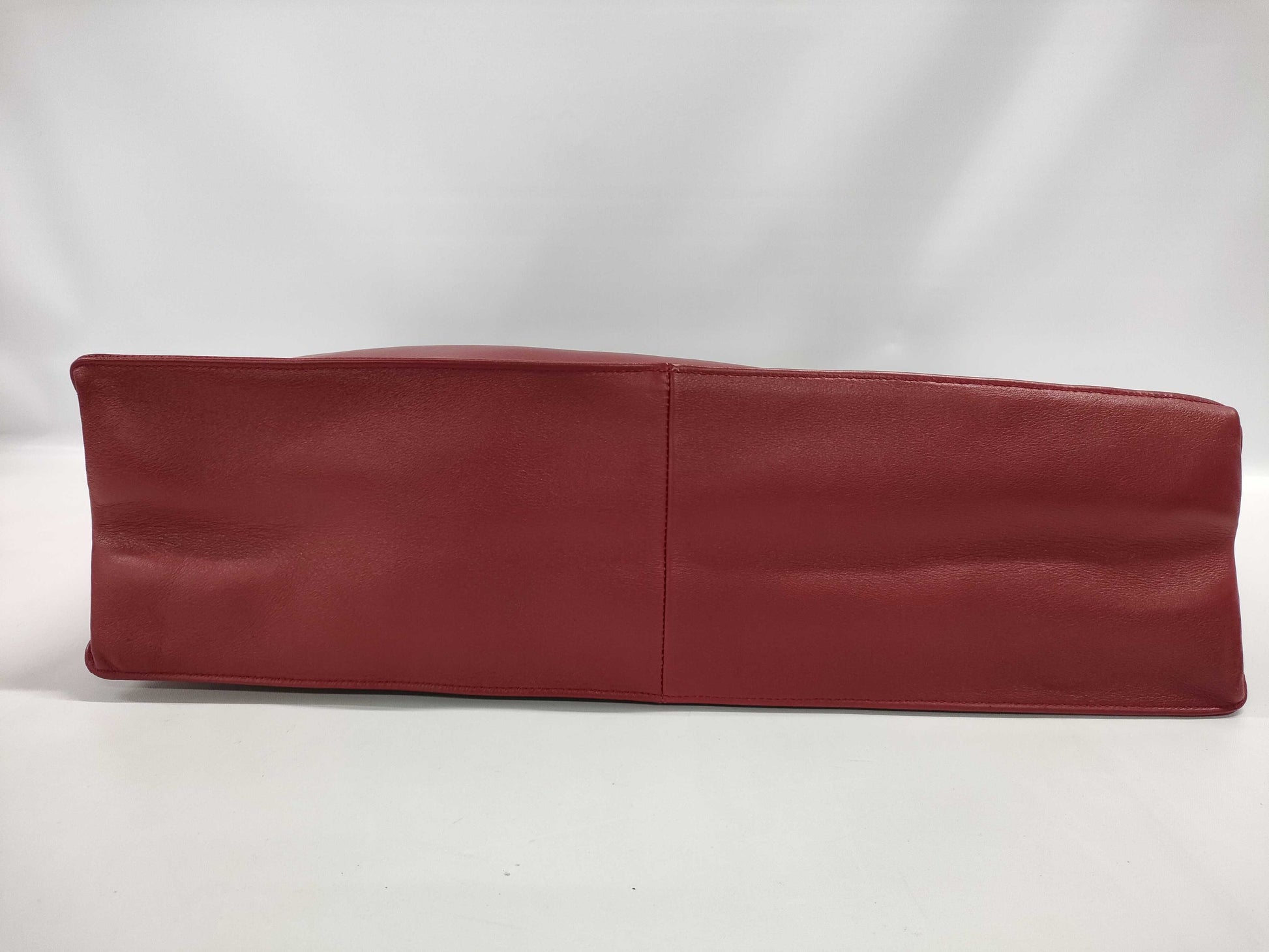 CHANEL Chain Tote Red Tote Bag