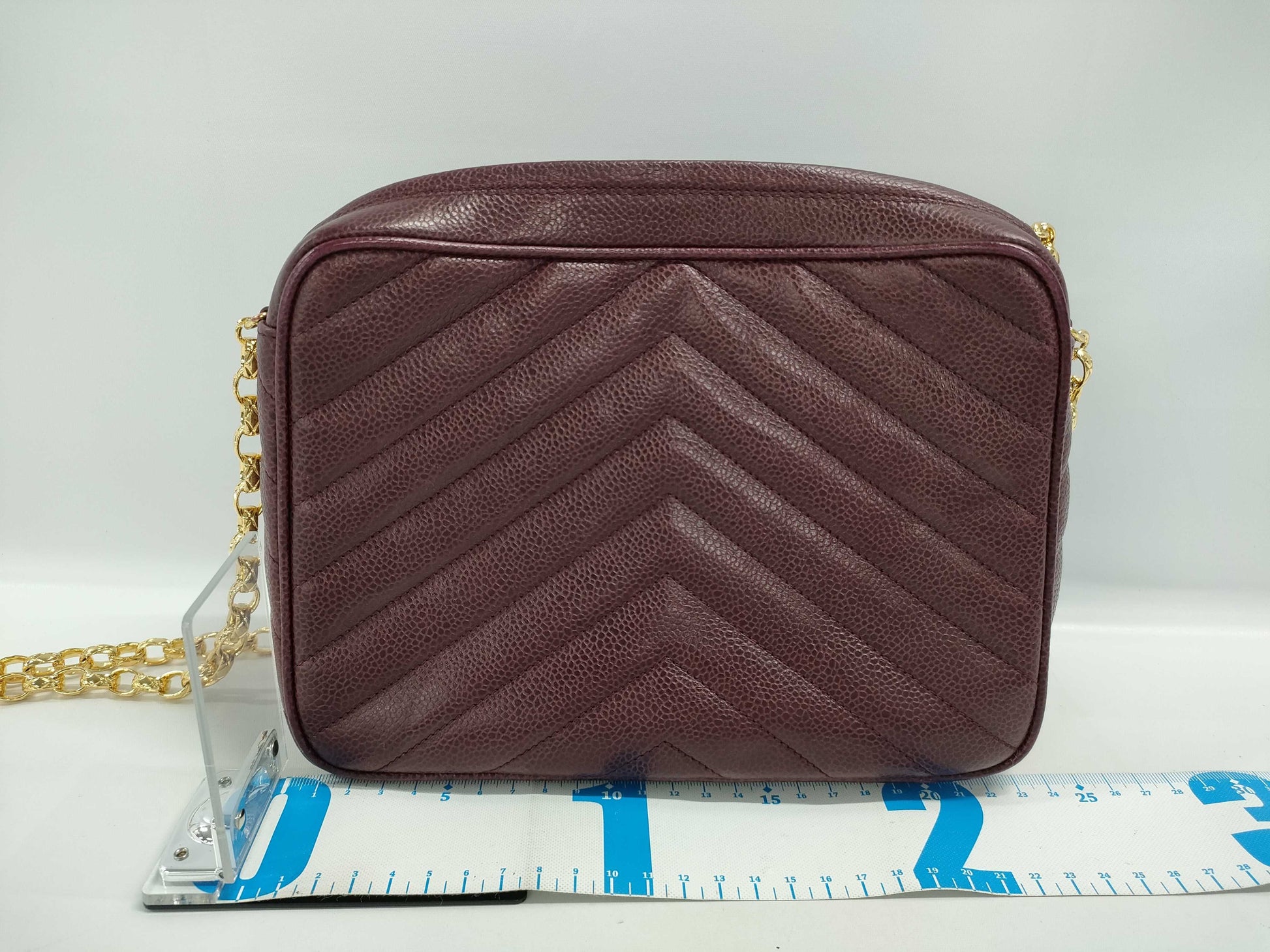 CHANEL V-Stitch Chain Shoulder Bag