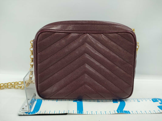 CHANEL V-Stitch Chain Shoulder Bag