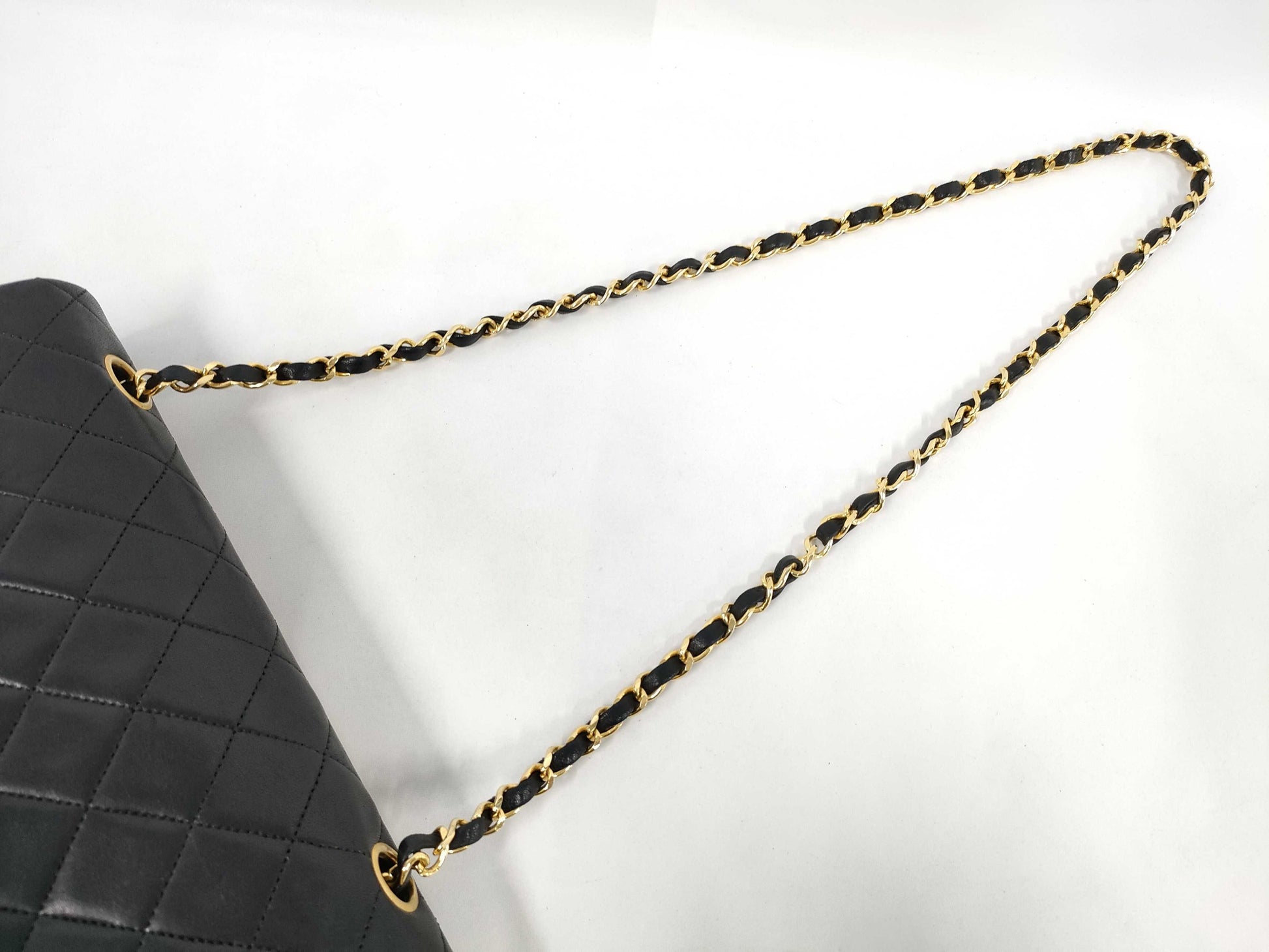 CHANEL Matelasse 25 Double Flap Double Chain Shoulder Bag