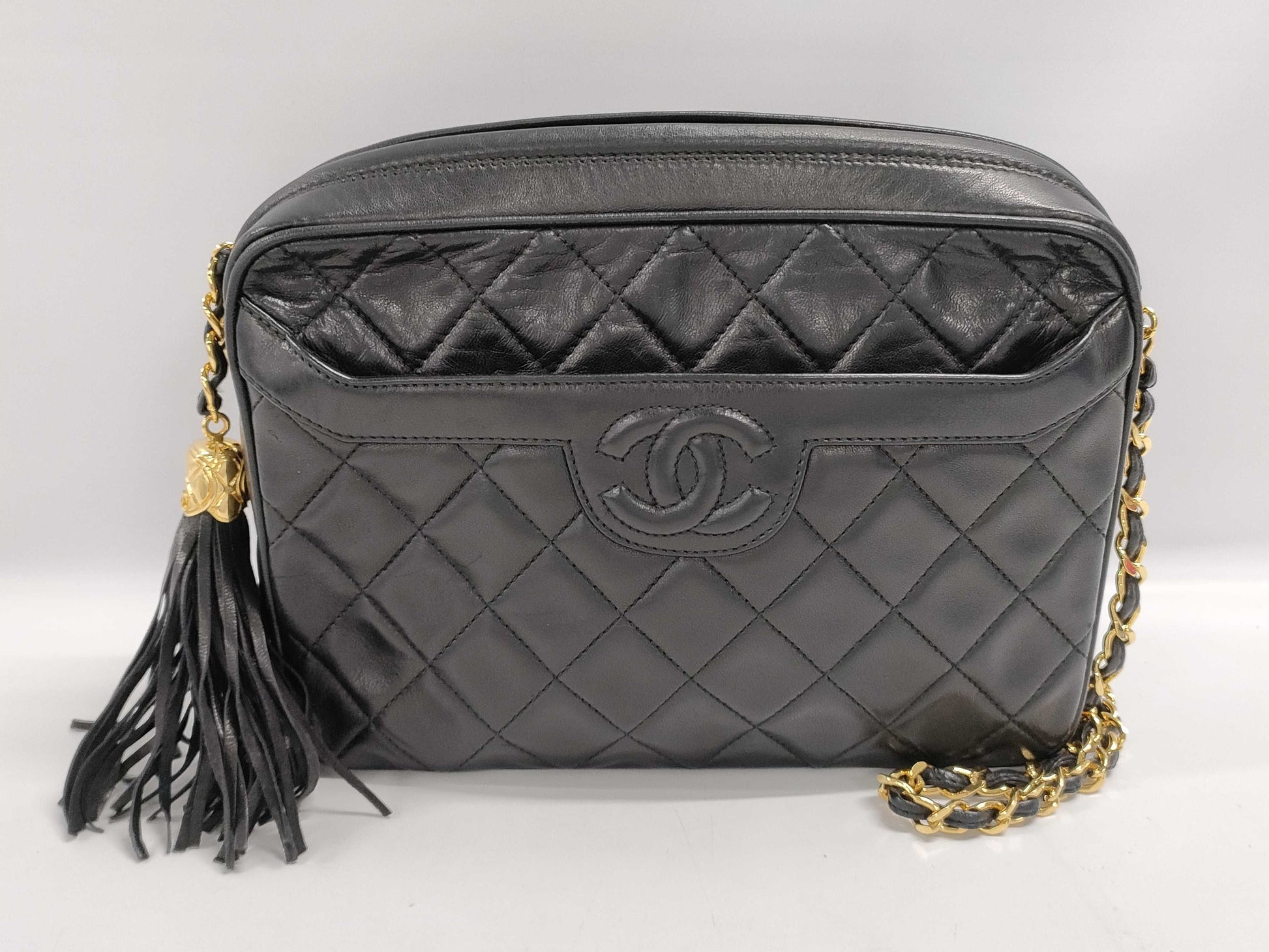 CHANEL Matelasse Fringe Chain Shoulder Bag