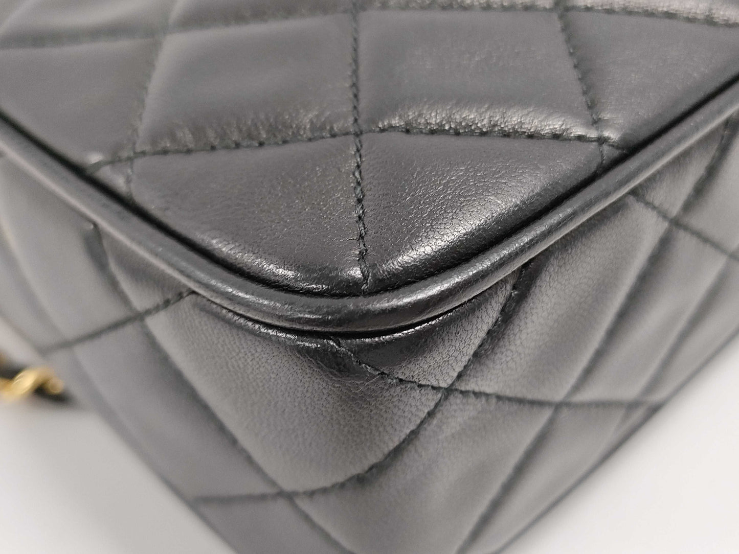 CHANEL Matelasse Fringe Chain Shoulder Bag
