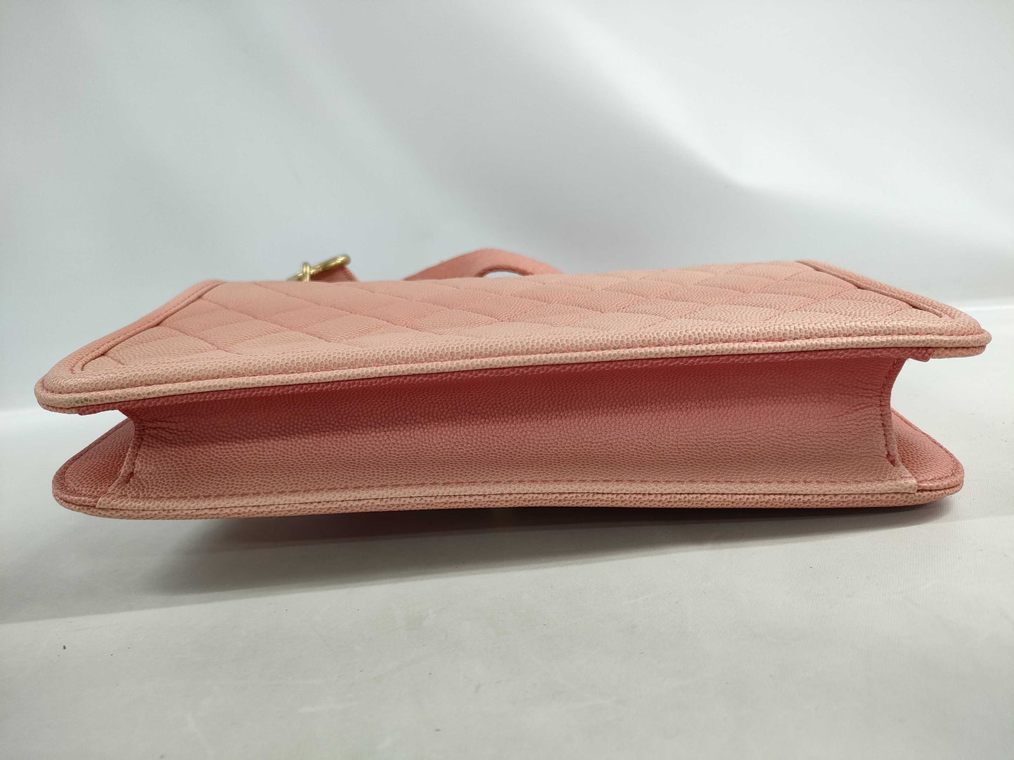 CHANEL Caviar Skin Shoulder Bag