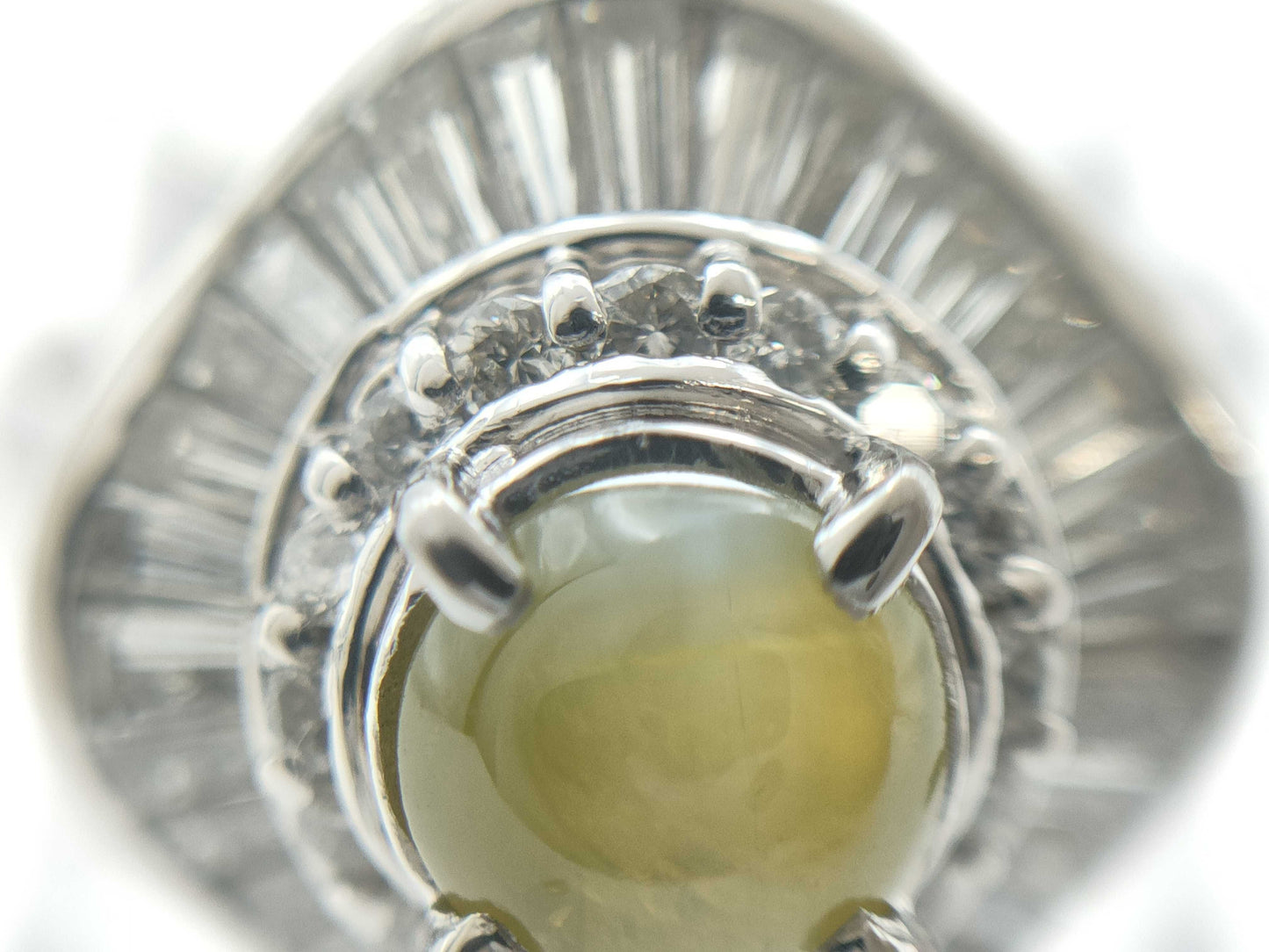 Chrysoberyl Cat's Eye Diamond PT900 10.8g Ring