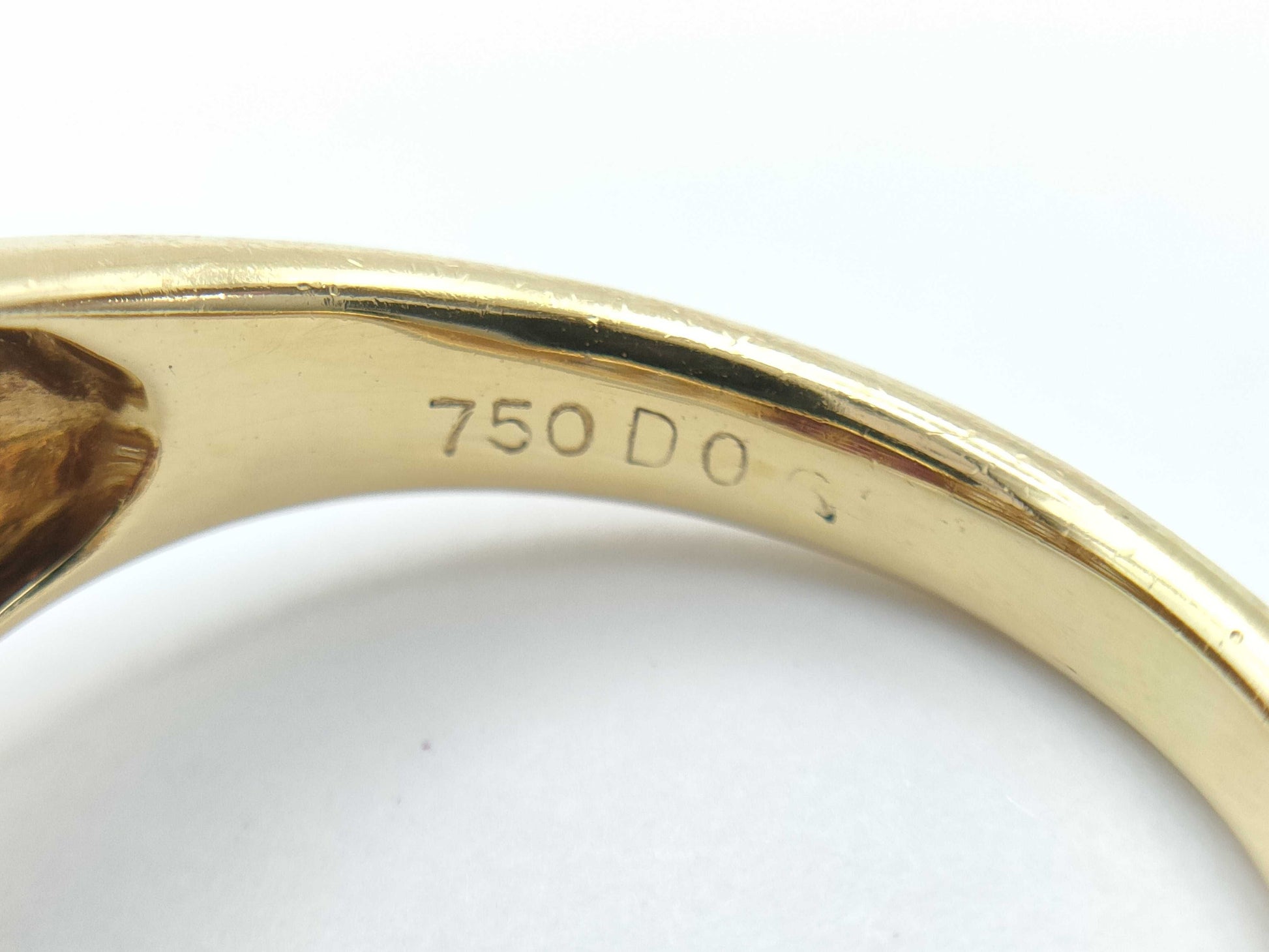 R1.17ct Diamond 750 7.2g Ring