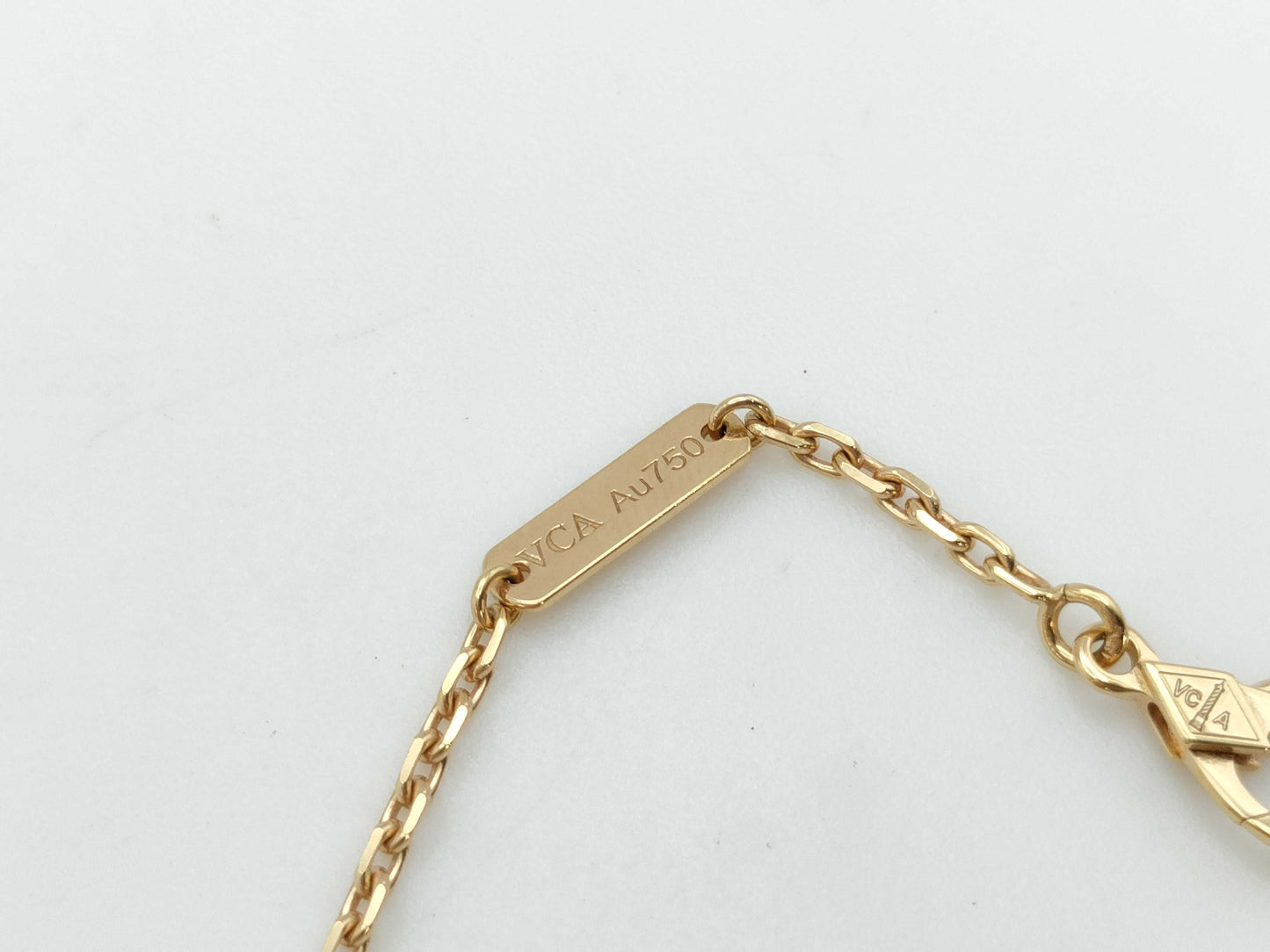 Van Cleef&Arpels Magic Alhambra Letterwood AU750 14.5g Necklace