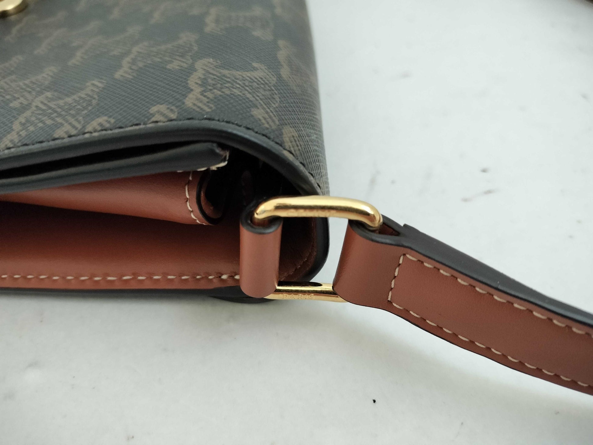 CELINE Trapeze Teen Triomphe Shoulder Bag in Brown 199282.CUZ.04LU