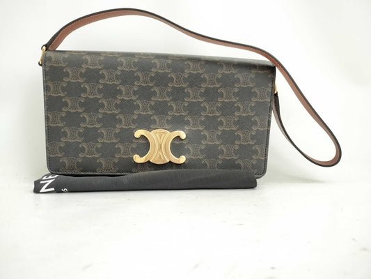 CELINE Trapeze Teen Triomphe Shoulder Bag in Brown 199282.CUZ.04LU
