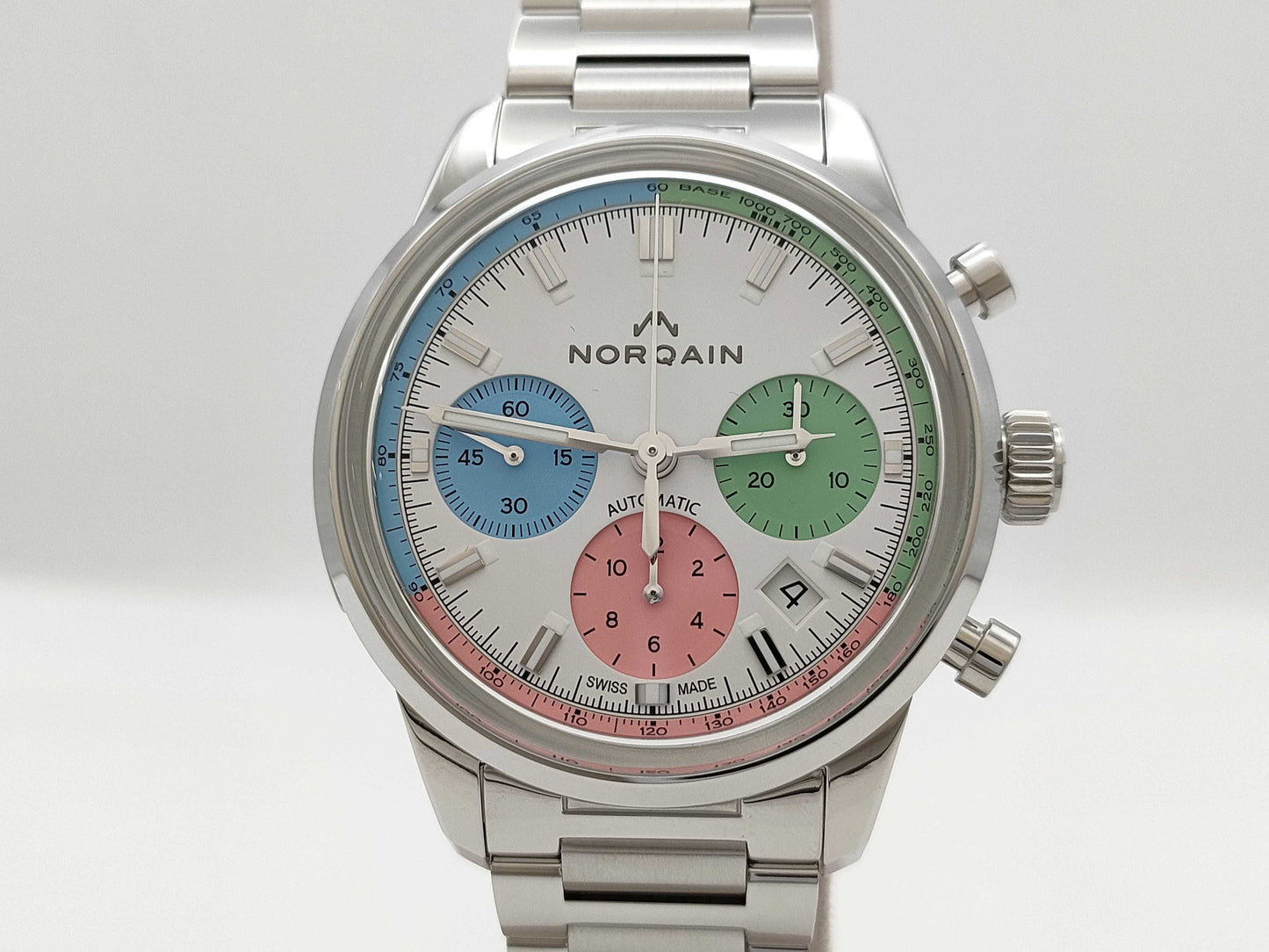 NORQAIN N2201.19S01.C01 52230 Automatic Men's Watch