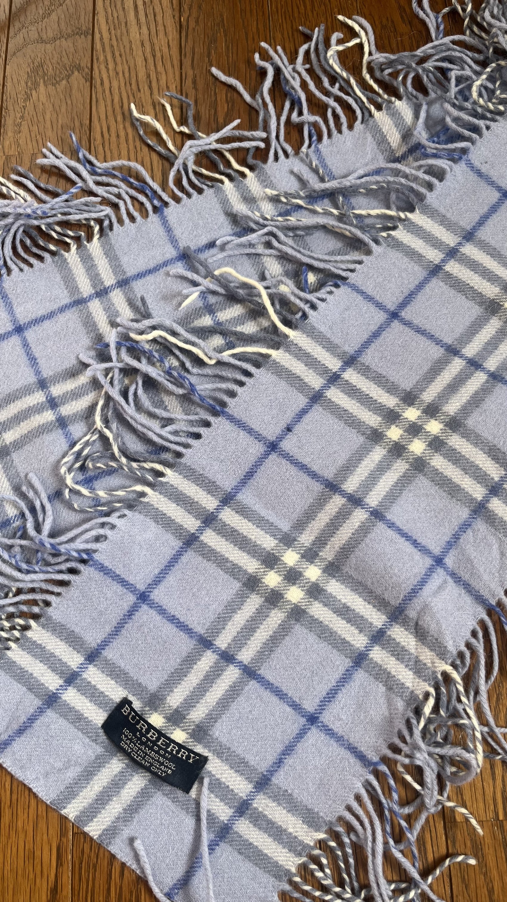 Rare BURBERRY Cashmere Scarf, Length: 150cm, Width: 17.5cm, 100% Cashmere, Ice Blue, Double Side Fringe