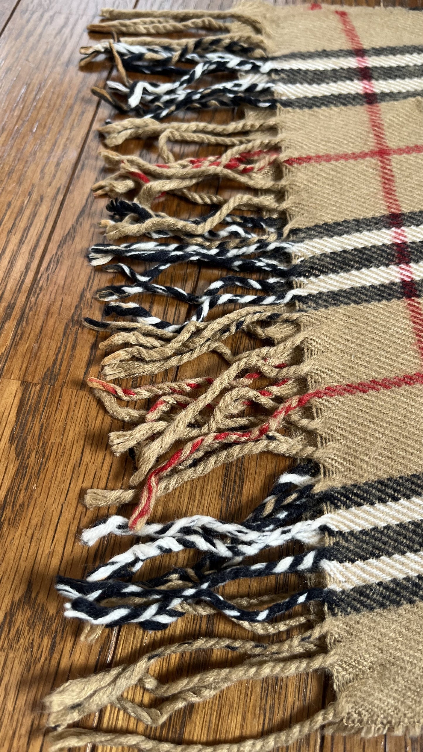 BURBERRY Nova Check Scarf Length: 148cm Width: 30cm Nova Check Scarf