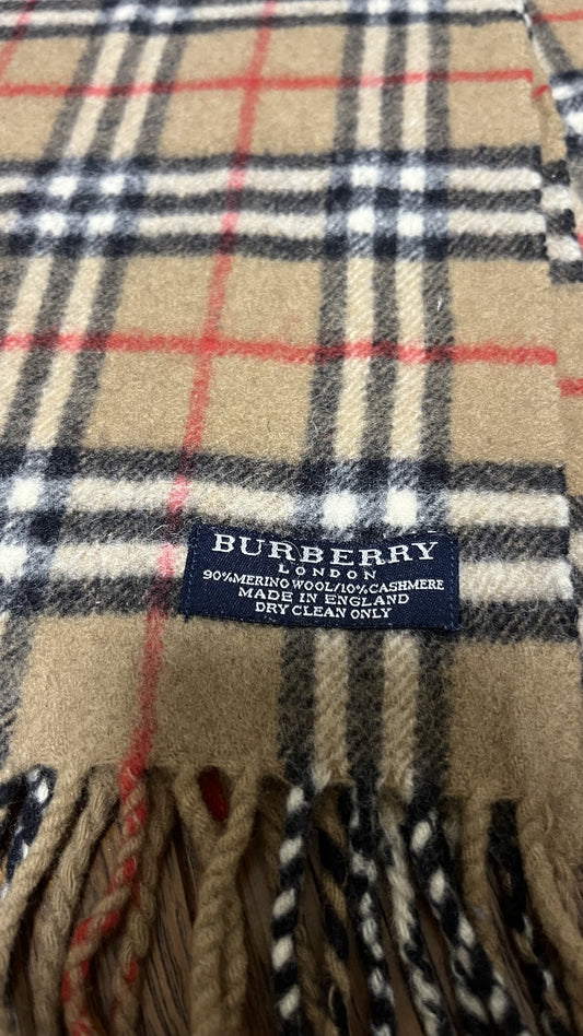 BURBERRY Nova Check Cashmere Scarf Length: 136cm Width: 22cm 100% cashmere Nova Check Scarf