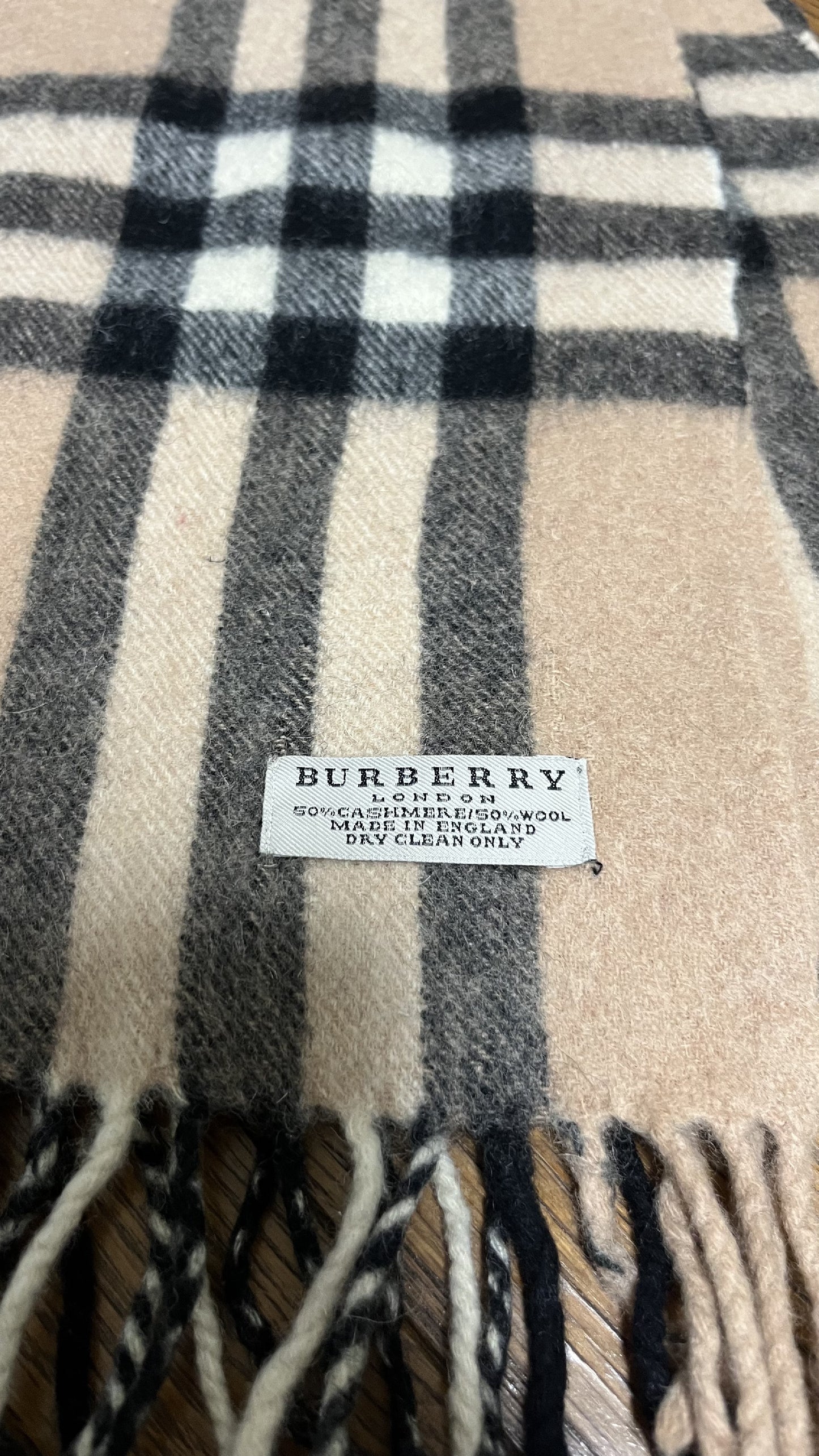 BURBERRY Nova Check Cashmere Scarf Length: 156cm Width: 27cm Cashmere 50% Nova Check Scarf