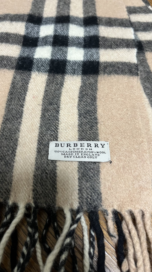 BURBERRY Nova Check Cashmere Scarf Length: 156cm Width: 27cm Cashmere 50% Nova Check Scarf