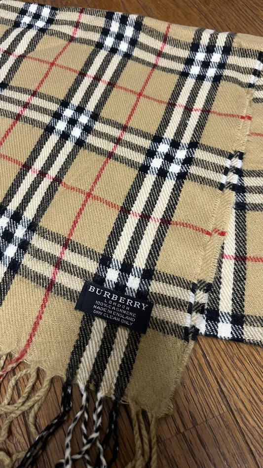 BURBERRY Cashmere Nova Check Scarf Length: 144cm Width: 30cm 100% Cashmere Nova Check Scarf
