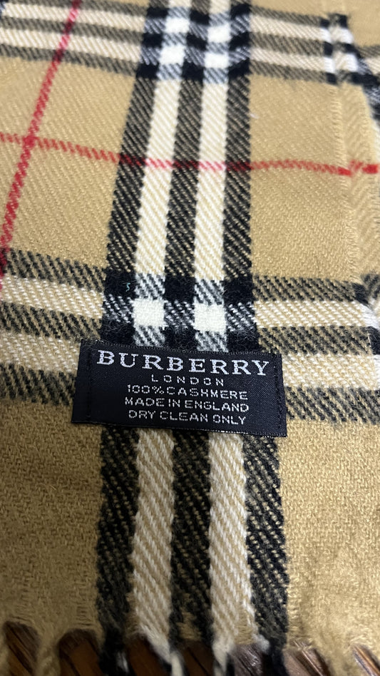 BURBERRY Cashmere Nova Check Scarf Length: 144cm Width: 30cm 100% Cashmere Nova Check Scarf
