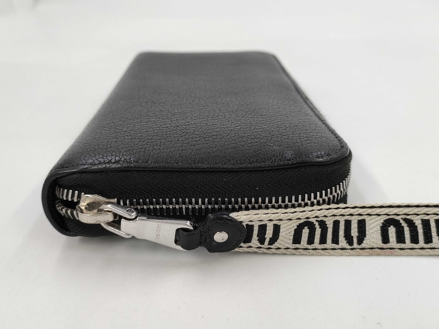 Miu Miu Leather Round Zip Long Wallet Black Bag