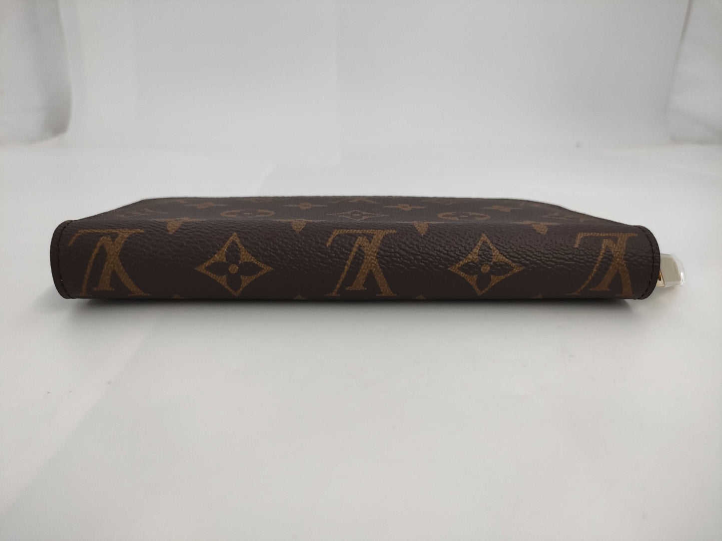 LOUIS VUITTON Vuitton M42616 Monogram Zippy Wallet RFID Wallet