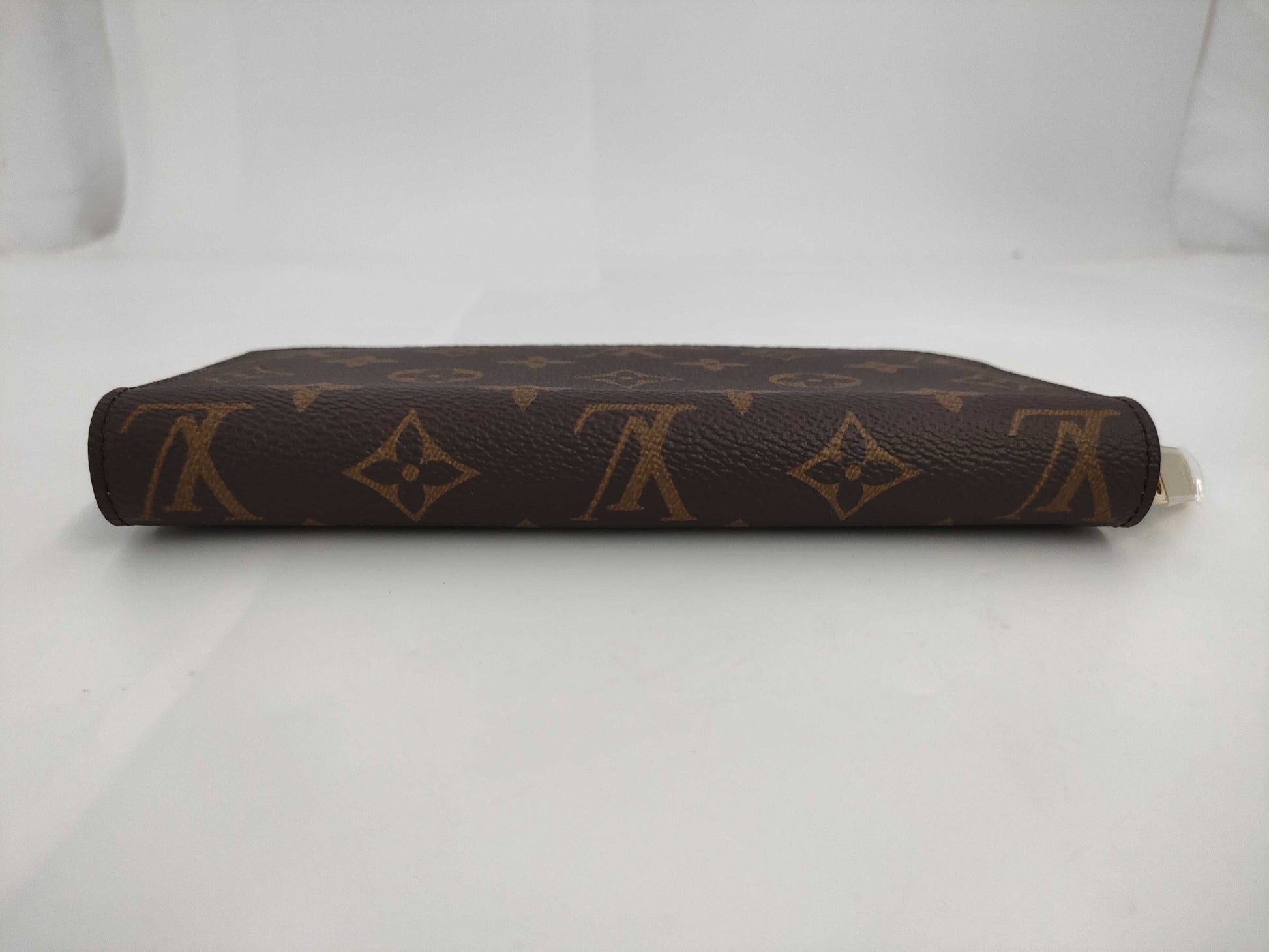 LOUIS VUITTON Vuitton M42616 Monogram Zippy Wallet RFID Wallet
